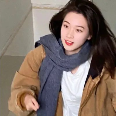 黑伞人